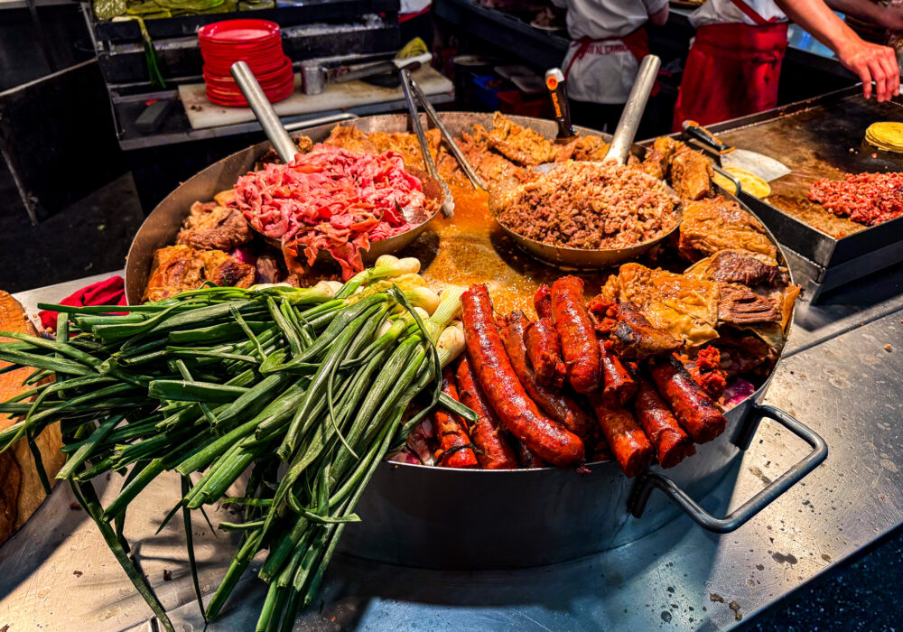 How to Eat Like a Local in Mexico City: Best Restaurants & Taco Tours