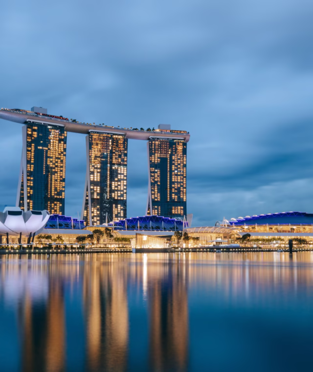 🔥 Book Qatar Qsuites from Toronto to Africa, India & Southeast Asia for Under 95k Points (Fall/Winter Deal)
