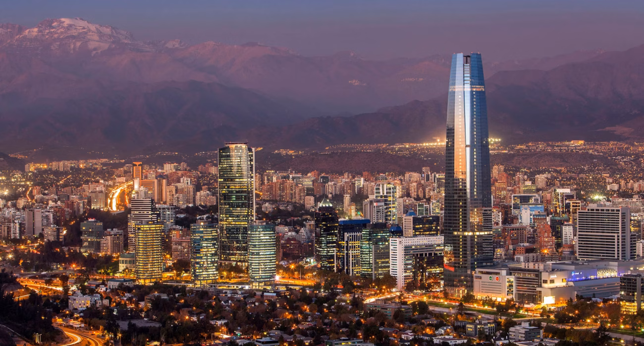 🌟 Fly to Santiago, Chile from Just 32,000 American Miles Roundtrip