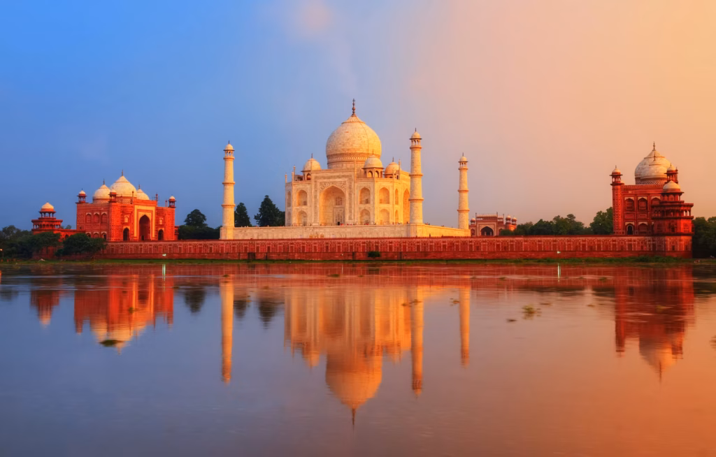 Fly Qatar Qsuites to India From Just $2,372 Roundtrip